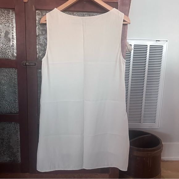 Eileen Fisher System 100% Silk Georgette Crepe Bateau Neck Shell in Bone - Picture 2 of 4